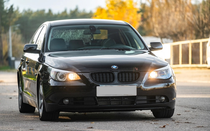 BMW Seria 5 cena 25900 przebieg: 370000, rok produkcji 2003 z Białobrzegi małe 301